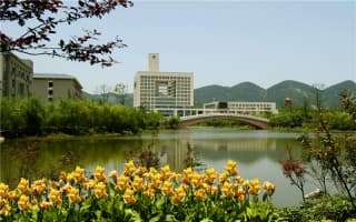 湖一角
