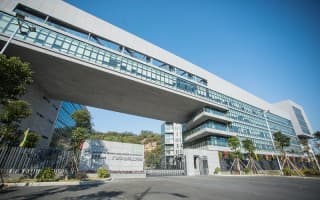 学校大门