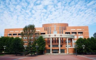 本部图书馆