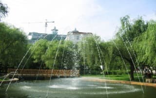 校园景观--喷泉