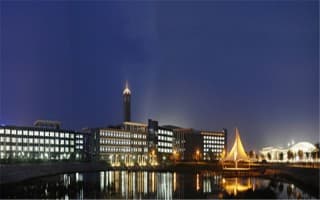 校园夜景