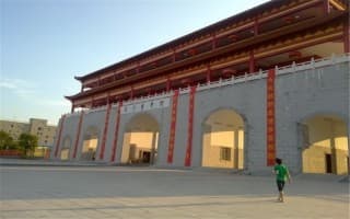 校门