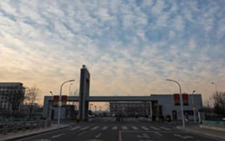 校门口